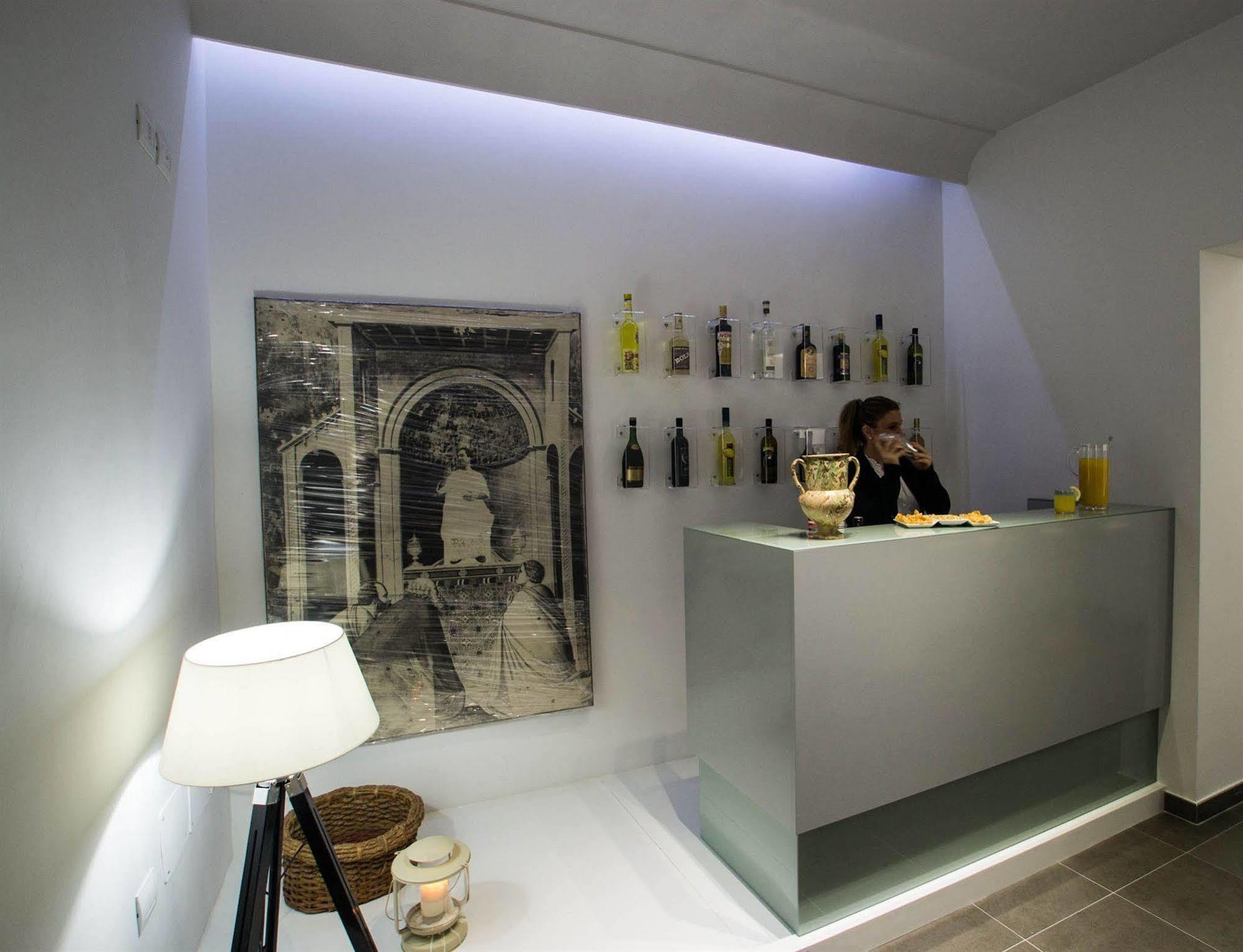 Hotel Santa Brigida Napoli Esterno foto